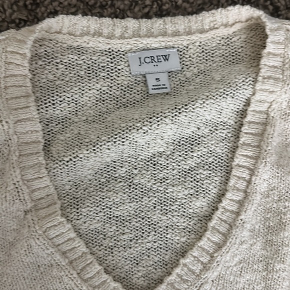 Women’s J. Crew Cream Sweater - Picture 2 of 3